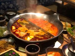 台式麻辣锅-湊湊火锅·茶憩(杭州湖滨银泰in77店)