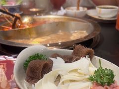 -廖掌柜·重庆鲜货火锅(上海首店)