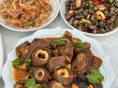 -丹水桥地锅鱼·翘嘴鲌·地方特色全鱼宴(丹江口大坝店)