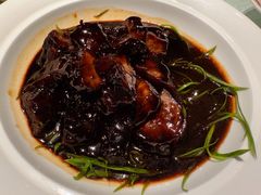招牌焦糖黑叉烧-维园悦谱·海派家常菜(乌鲁木齐南路店)