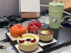 -潮一不贰·法式甜品·生日蛋糕·西式简餐(外滩店)