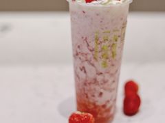霸气生日草莓-奈雪的茶(金鹰广场店)