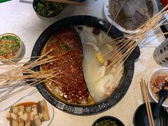 -钢管厂歆瑞源油卤串串香(春熙路太古里店)