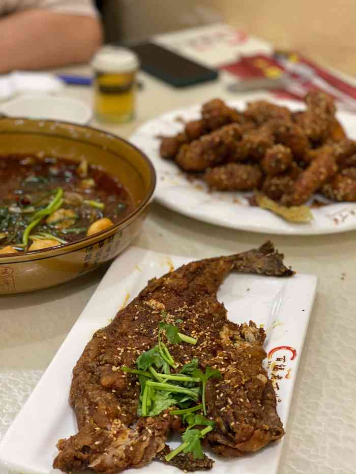 百福老丁头菜馆(北三东路总店)-"老沈阳人跟我说这家开了有年头儿了.