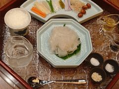 -龙悦湾酒家·八阵鱼生·渔人码头店