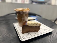 -M Stand(南京紫峰大厦店)