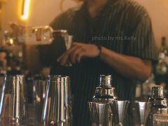 -Shift cocktail bar鸡尾酒吧