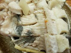-滇香肴·云南菜蒸汽石锅鱼(云南北路店)