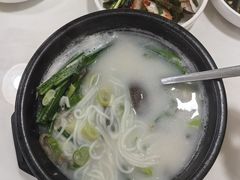 -24 新村雪浓汤(长白山烤肉店)