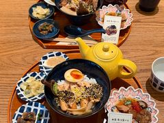 -啢啢茶寮(芳华横街店)