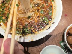 -兵哥豌豆面(创意谷店)