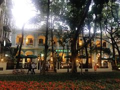 -星巴克臻选(广州沙面店)