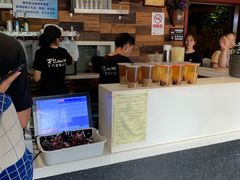 -万记麻辣烫国展总店