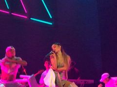 -宝能国际体育演艺中心