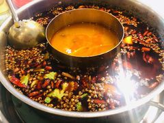 -蛙两只美蛙鱼头火锅(恒茂店)
