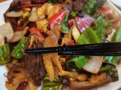 -御霞苑泥烩鸡休闲农庄