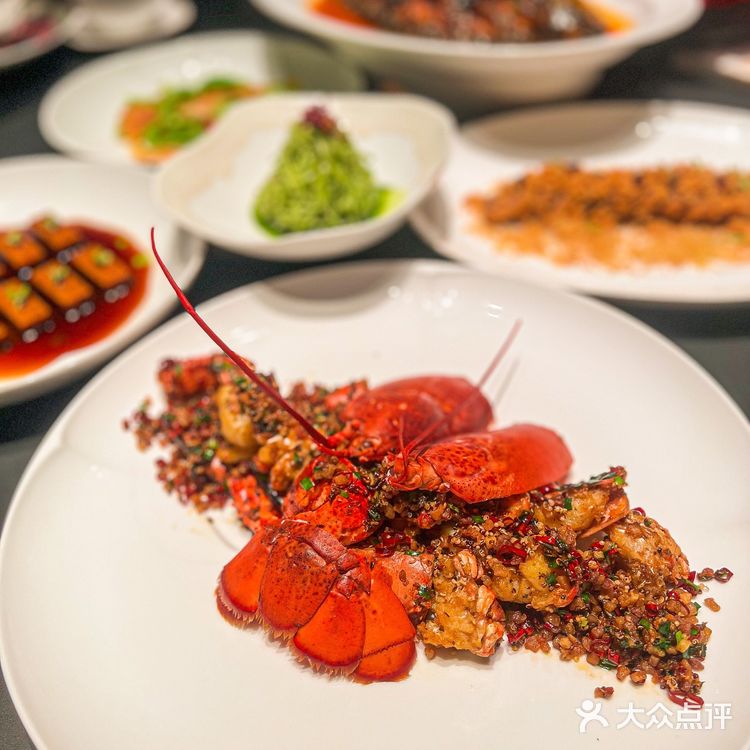 武汉探店 | 高端武昌鱼艺术餐厅宴请最重要的宾客