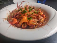 -河畔春天时尚餐厅