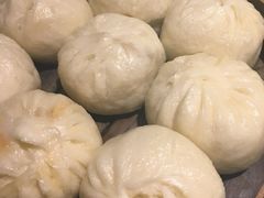 -二荆条·蜀鲜汇城市森林火锅