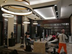 -AKOZO Beauty Salon