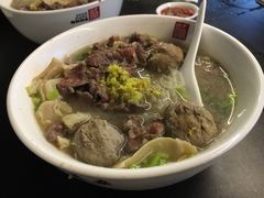-潮镇老尾牛杂(环城西路店)