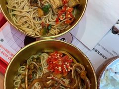 -万方圆拌粉瓦罐汤(恒茂华城店)