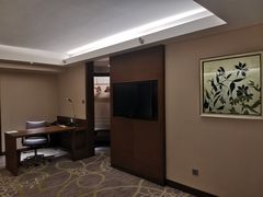 -广州中心皇冠假日酒店