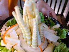 -湊湊火锅·茶憩(新中关购物中心店)