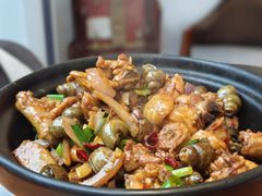 -梁姐啤酒鱼(兴坪古镇店)