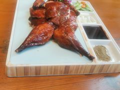 -老滇山寨•云南特色菜•地方菜•民族风情歌舞表演(呈贡店)