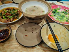 -叁煨蹄花·下饭盐帮菜(人民广场店)