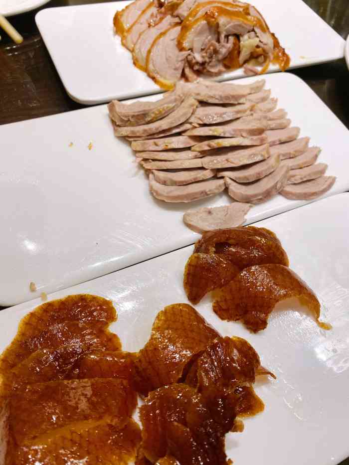 玉林烤鸭店(白纸坊店)-"一如既往的好吃.食堂了已经.就是服务一般.