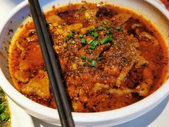 水煮牛肉-尘香•传统川菜(创汇首座店)