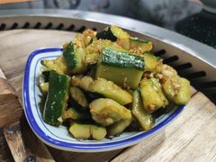 -三里屯土灶炖公鸡地锅鸡(江东店)