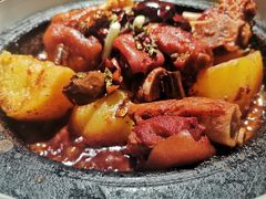 石锅暴力猪脚-撒椒·四川江湖菜(西单大悦城店)