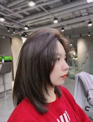 -变画·发型STUDIO