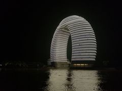 -湖州太湖旅游度假区-月亮广场