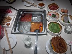 -海底捞火锅(关山保利店)