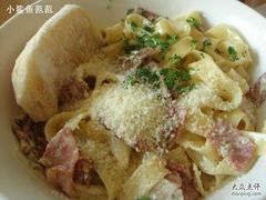 培根奶油宽面-榖屋house of flour(张江首店)