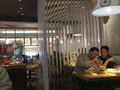 大堂-吕氏疙瘩汤·海鲜新鲁菜(凯德mall新都心店)