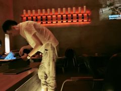 -饮湖威士忌鸡尾酒吧