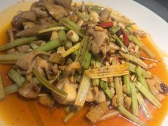 -万重锦·人文川菜馆(骡马市店)