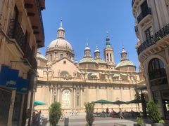 -皮拉尔圣母圣殿主教座堂