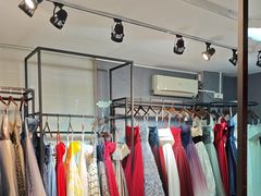 -圣霏亚礼服租赁·主持人服装租赁(上海静安总店)