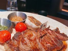 -MONICH牛排融合餐厅(和义大道购物中心店)