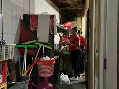 -Warung Babi Guling Ibu Oka 3