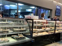 面包甜点陈列柜-寻味顺德·珍之宝酒楼(银钻店)