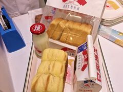 -红星前进面包牛奶公司(畅春园店)