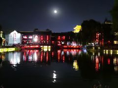 -湖光月色临湖音乐餐厅(台儿庄古城店)