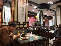 大堂-龙老五汤店(站前西路店)